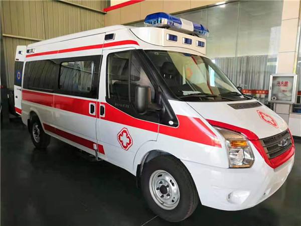 隆安县福特V362救护车